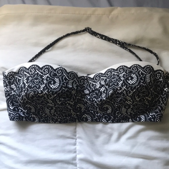 Dkny Other - DKNY bathing suit top